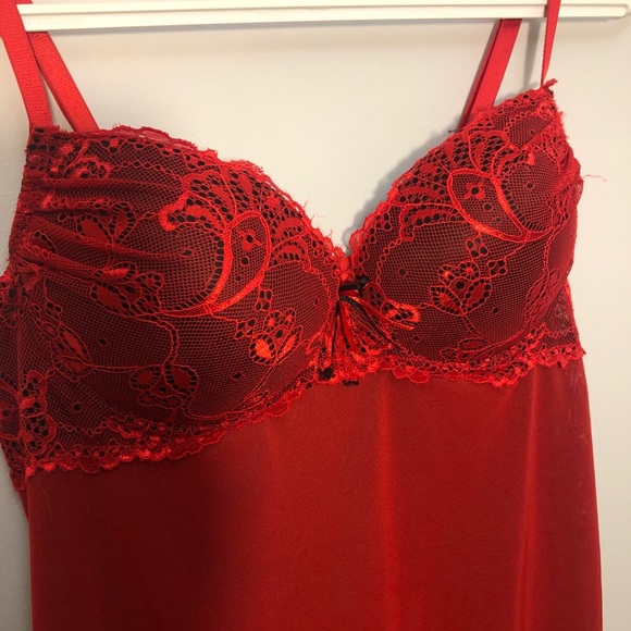 Red lace and mesh teddy - Picture 5 of 6